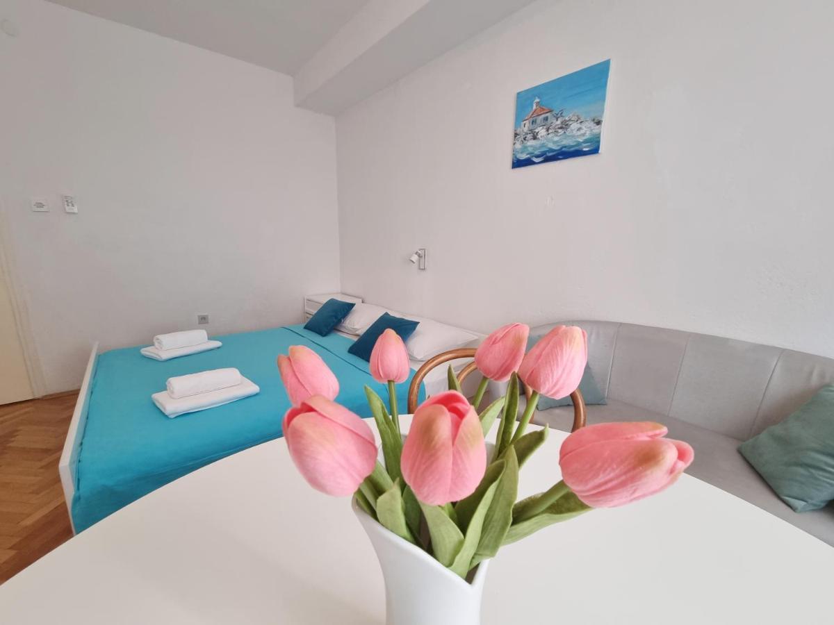 Apartman Bidol Makarska Eksteriør billede