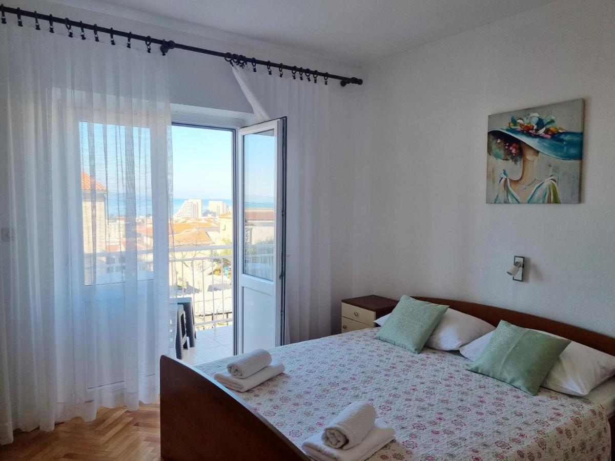 Apartman Bidol Makarska Eksteriør billede