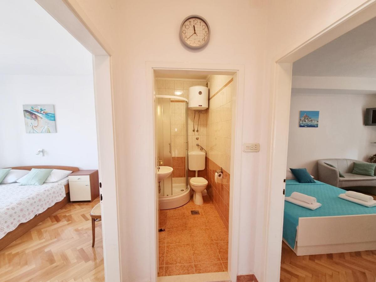Apartman Bidol Makarska Eksteriør billede