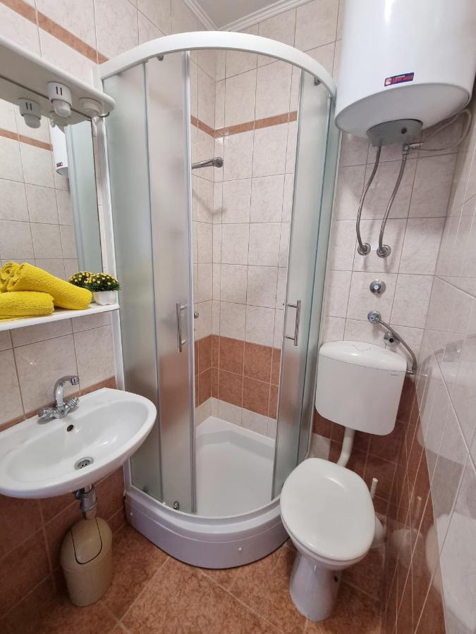 Apartman Bidol Makarska Eksteriør billede