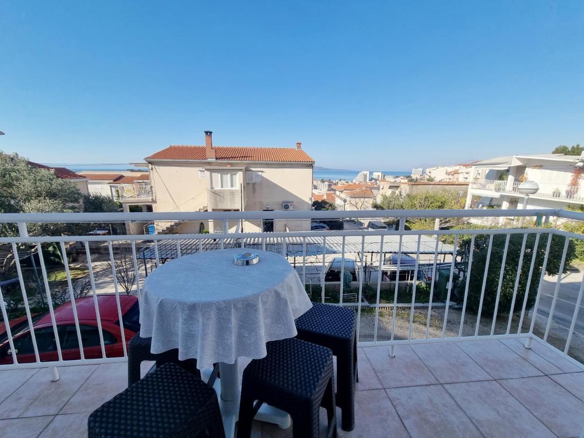 Apartman Bidol Makarska Eksteriør billede